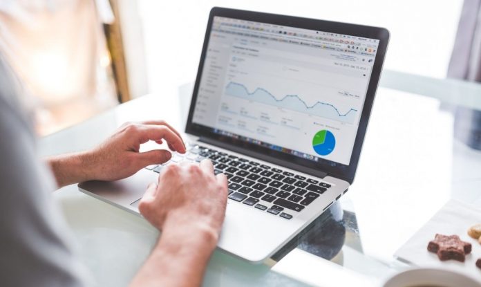 increase-website-traffic-gadgetstripe how to increase website traffic