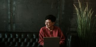 Improving Workplace Productivity Means Improving Morale in 2022
