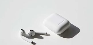 AirPods Won’t Connect to iPhone? Here’s How to Resolve It AirPods won’t connect to iPhone